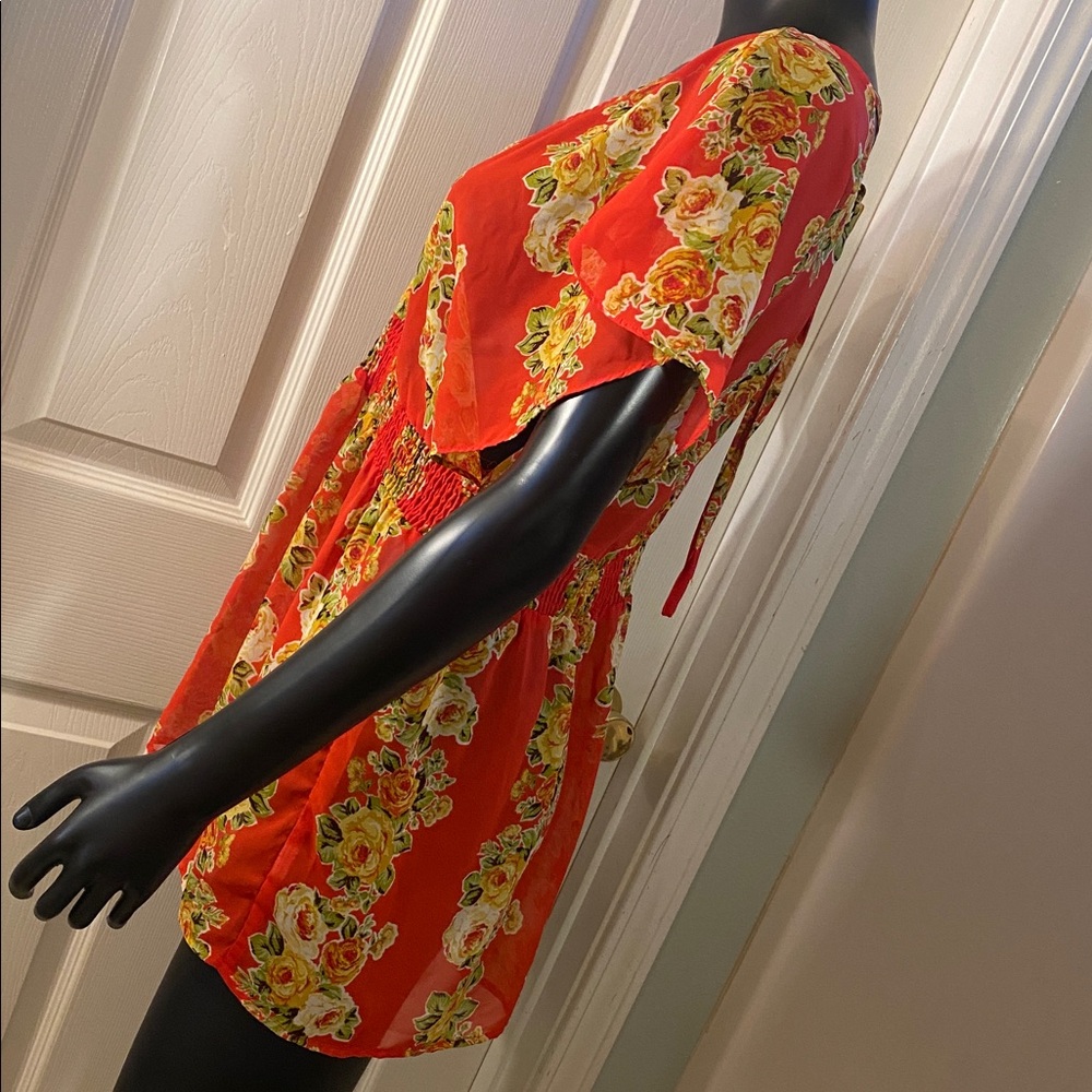 Forever 21 Red Floral Print Sheer Top - Picture 5 of 10
